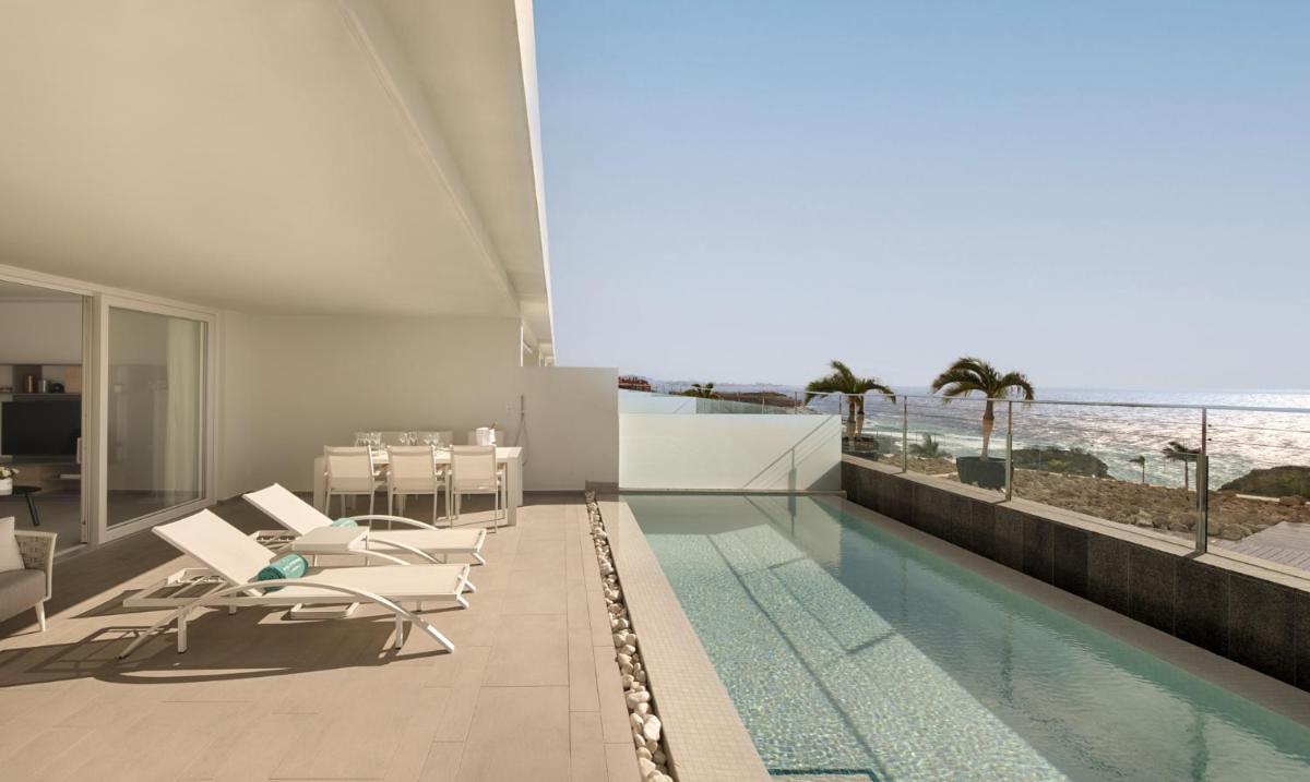 Piscina en o cerca de Royal Hideaway Corales Suites