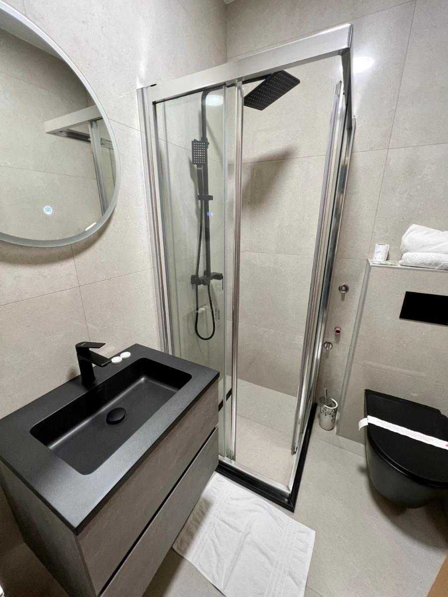 Hotel Brkic - Housity