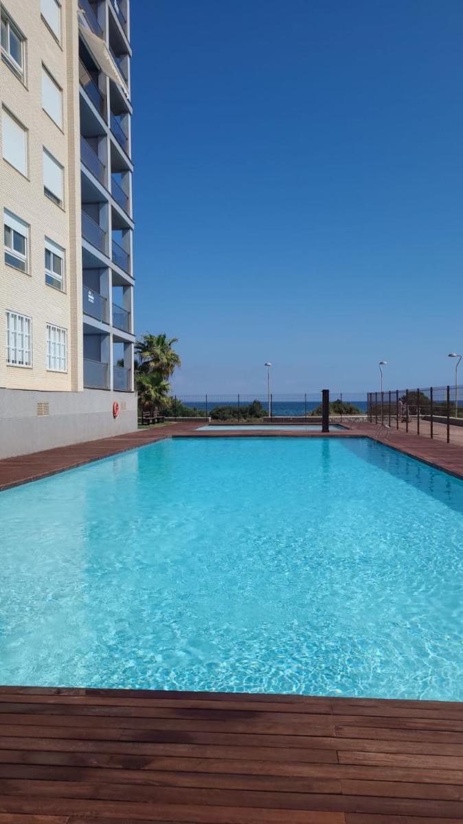 Seafront La Manga Apartment - Housity