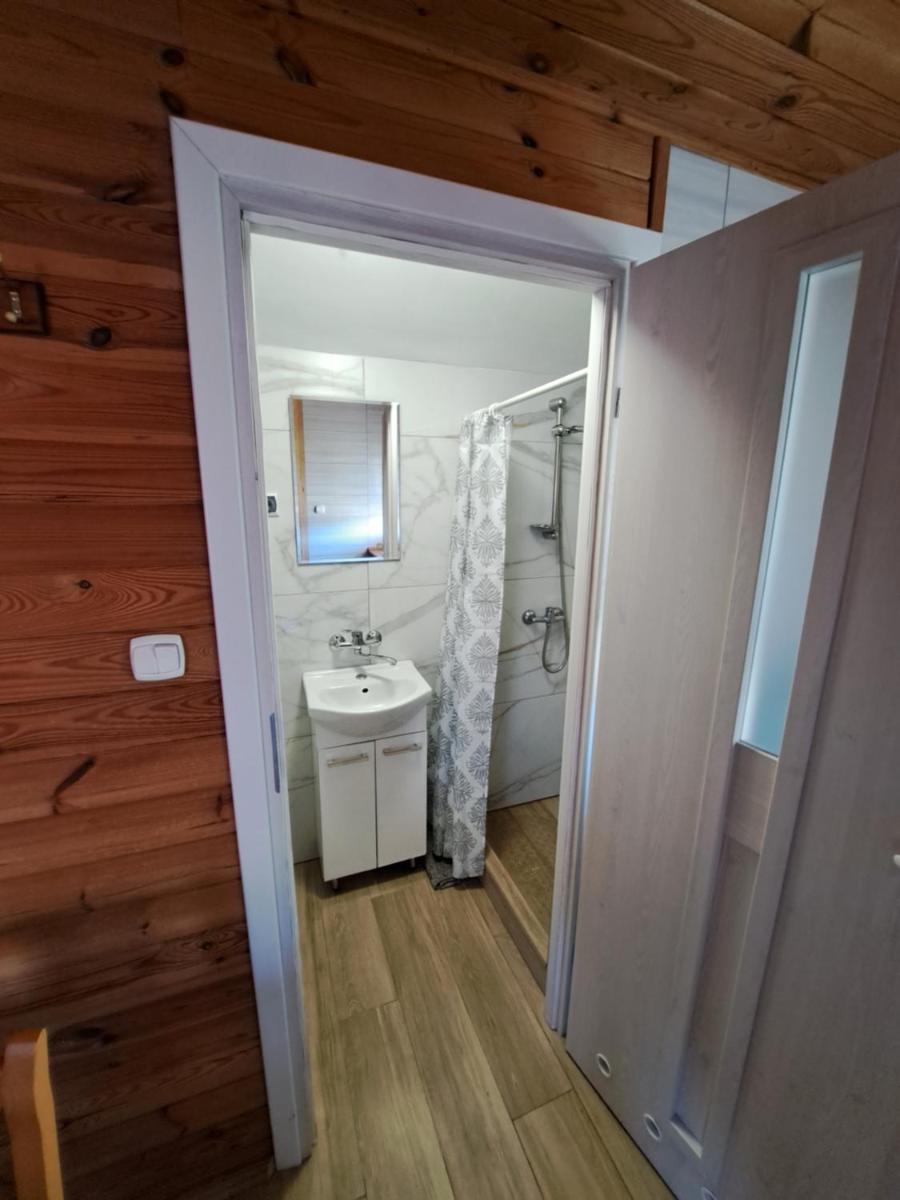 Domki letniskowe GOSIA - Housity