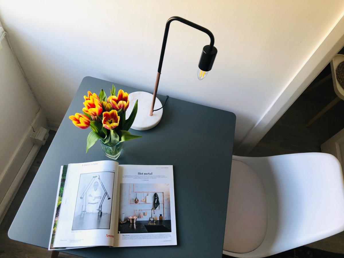 Bright one bedroom apartment in Chiswick - Housity