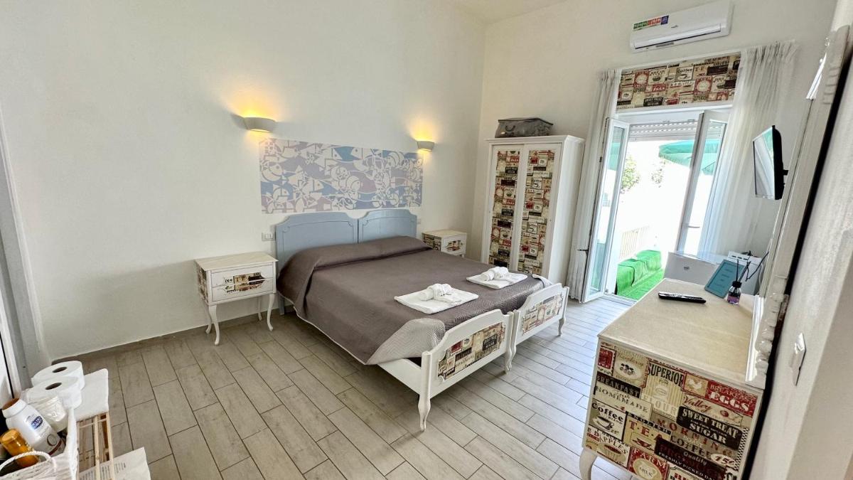 Vintage - Housity