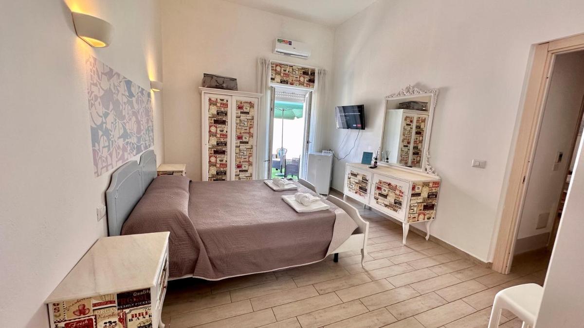 Vintage - Housity