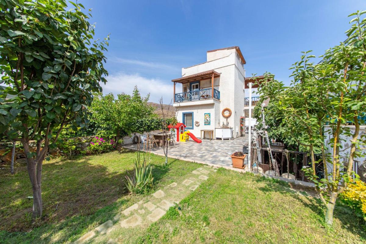 Sea View Cozy House with BBQ and Garden in Bodrum - Housity