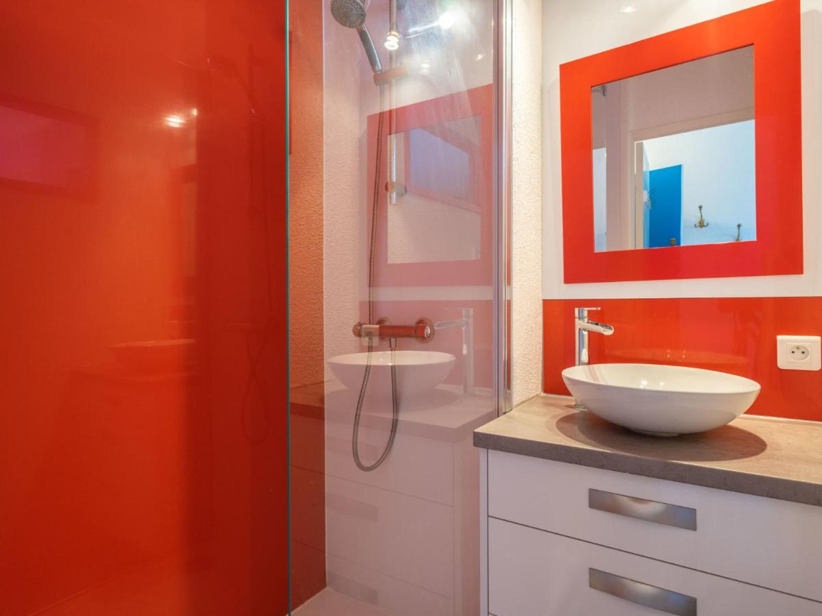 Apartment Bleu Marine by Interhome - Housity