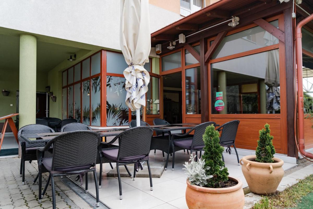 Panoráma Hotel - Housity
