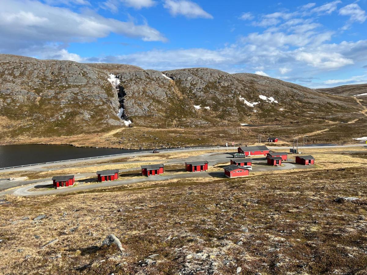 Hytte Camp Nordkapp - Red - Housity