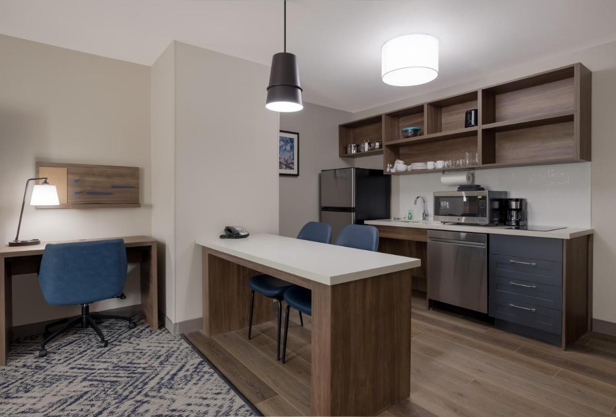 Candlewood Suites Lafayette - River Ranch by IHG - Housity