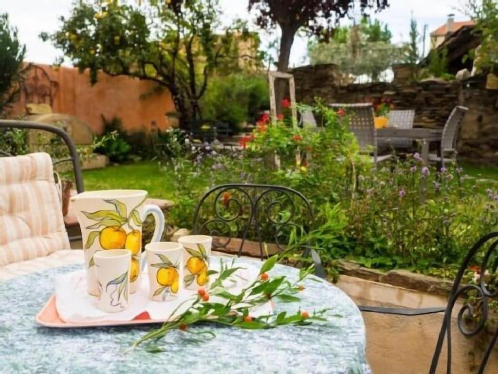 Casa Rural Doña Catalina - Housity