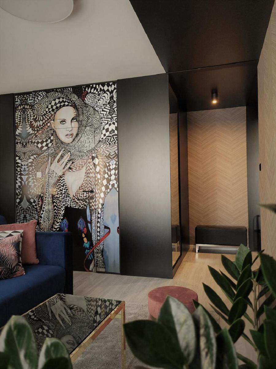 PARK Apartament z dużym tarasem - proplace - Housity