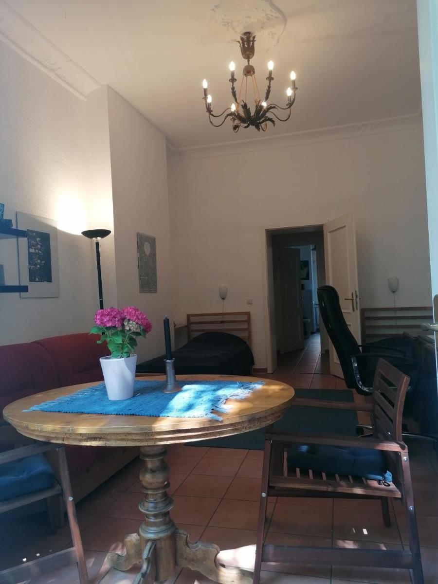 Esmarchstr. 20 - Housity