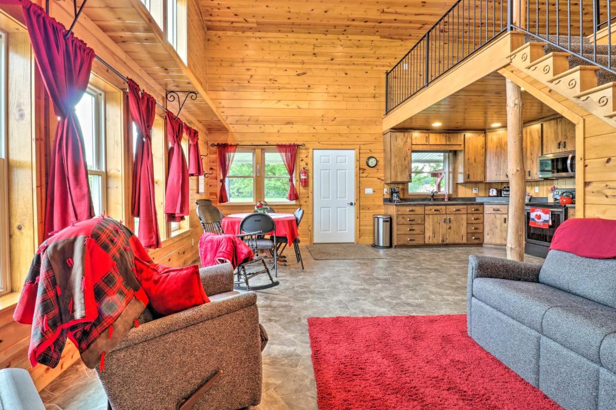 Cozy Haven of Rest Home with Amish Country Views! - Housity