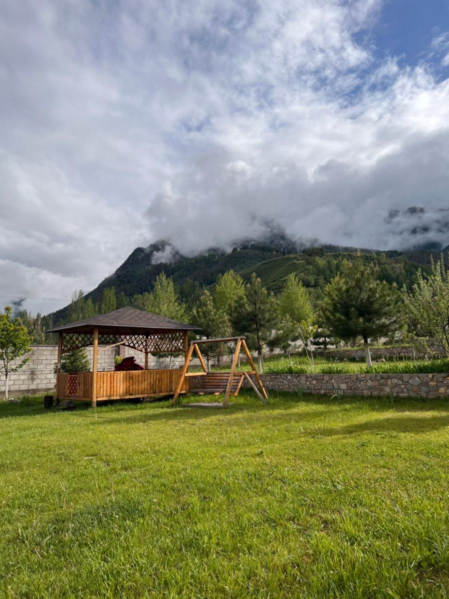 Tazabek guest house - Housity