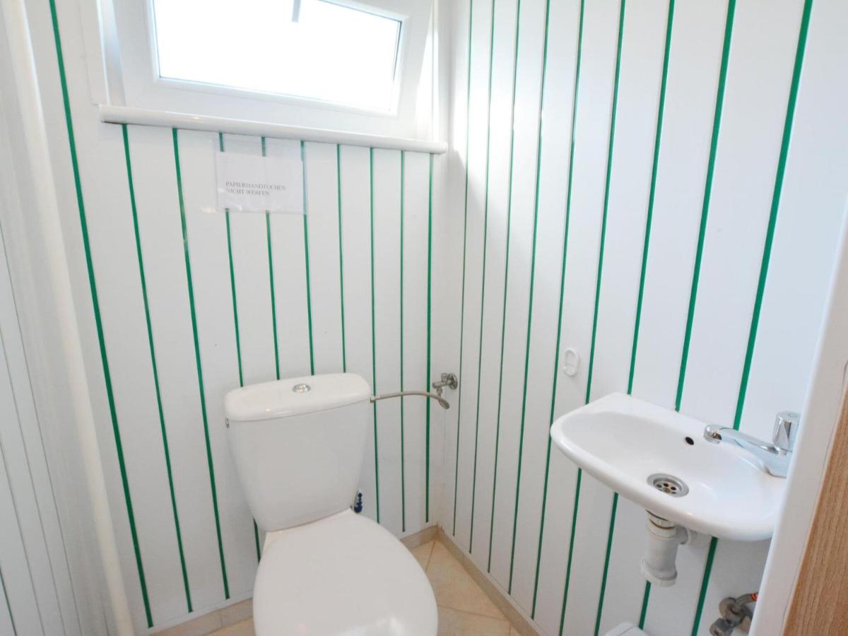 Cottage in a quiet area, near the lake, Rosnowo - Housity