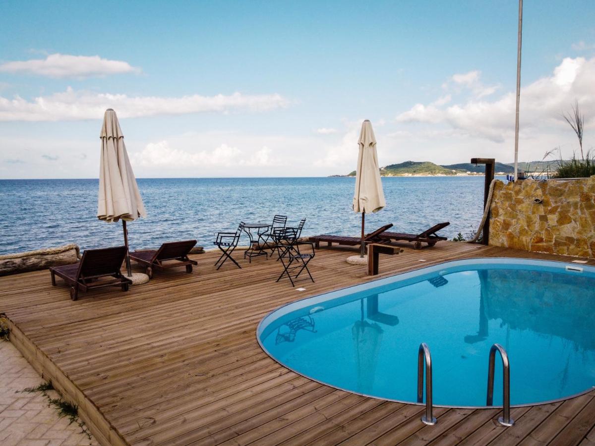 Seashore Stream Suites - Housity