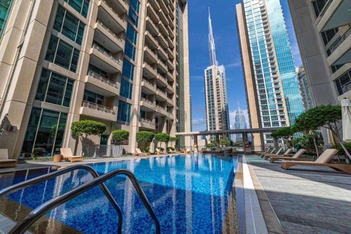 Super Deal! - 1BR Downtown BLVD Near Burj Khalifa & Mall - Housity