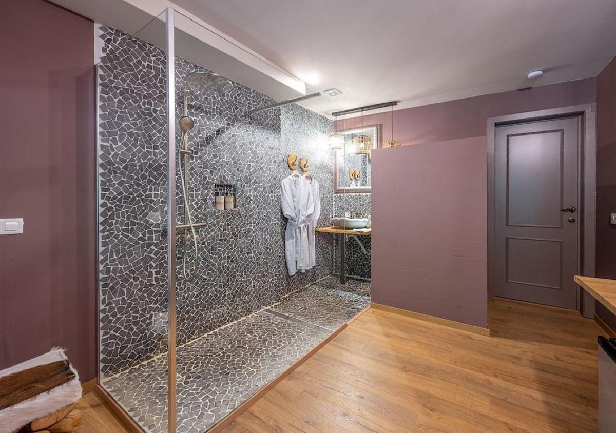 BRU-LAGOON Guesthouse - Housity