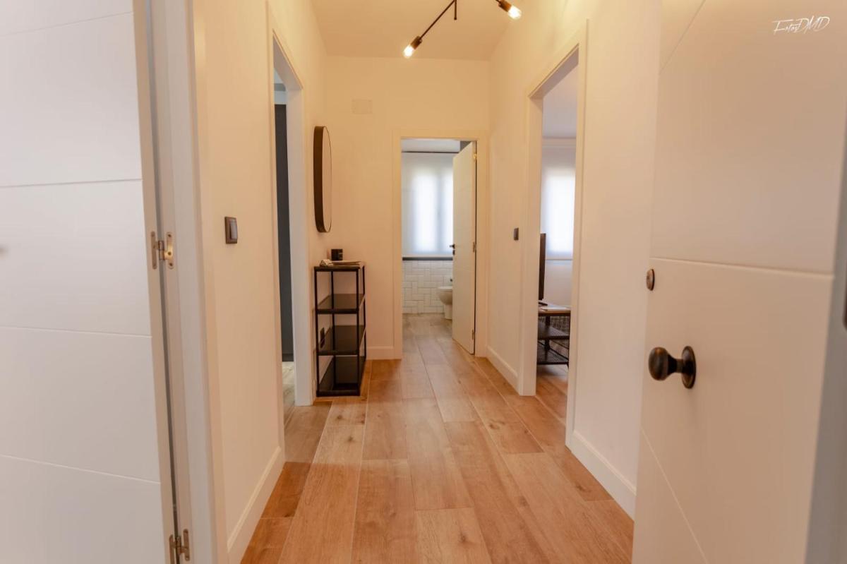 Apartamentos As Barxas Playa - Housity