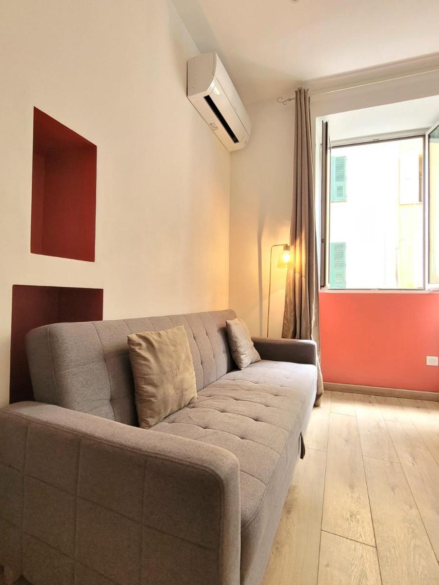 Studio entièrement rénové vieille ville - Housity