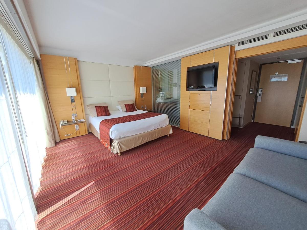 Le Churchill Hôtel & Spa - Housity