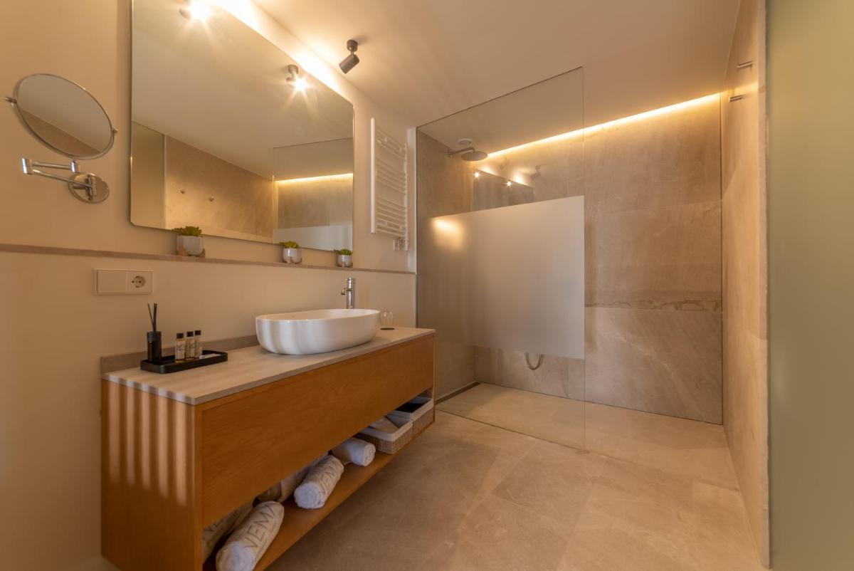 Un baño de Nema Boutique Hotel & Spa