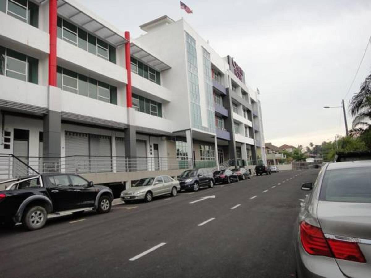 Galaxy Hotel - Housity