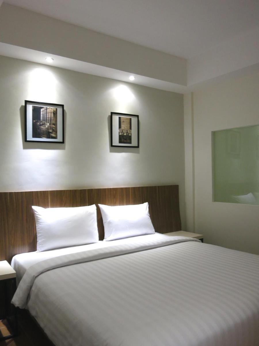 Hart Hotel Arjuna - Housity