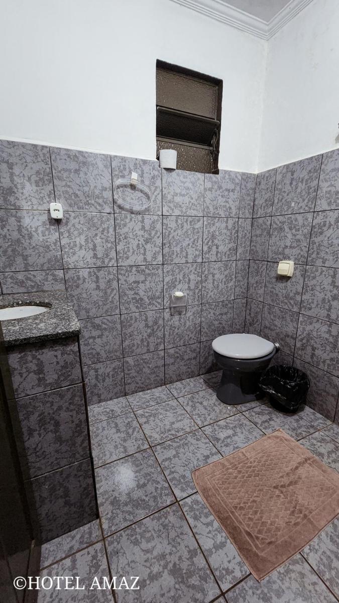 HOTEL AMAZ - Housity