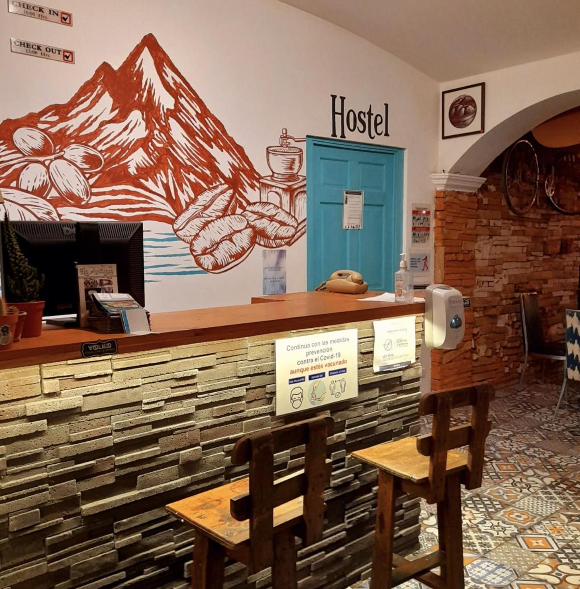 Nikikot Hostel & Hotel - Housity