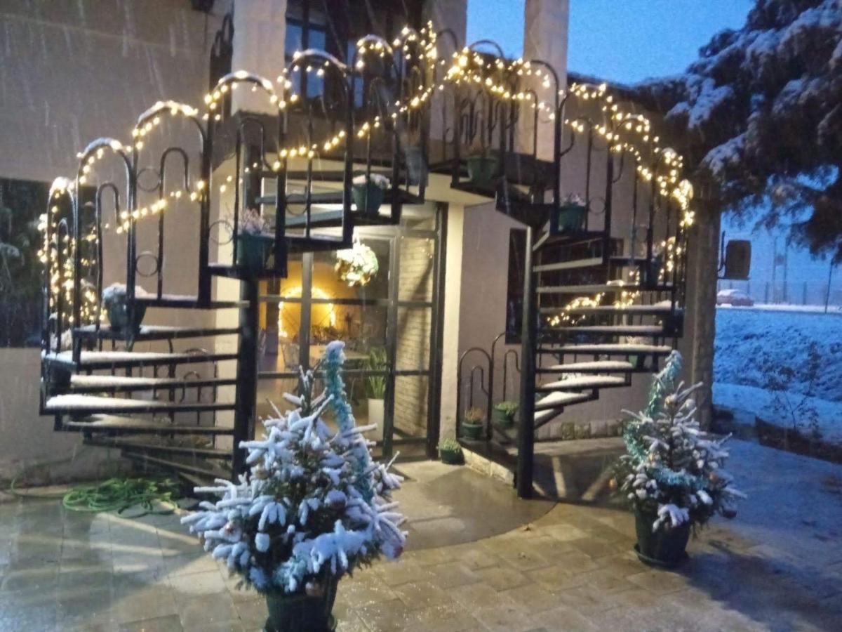 Villa Artisan - Housity