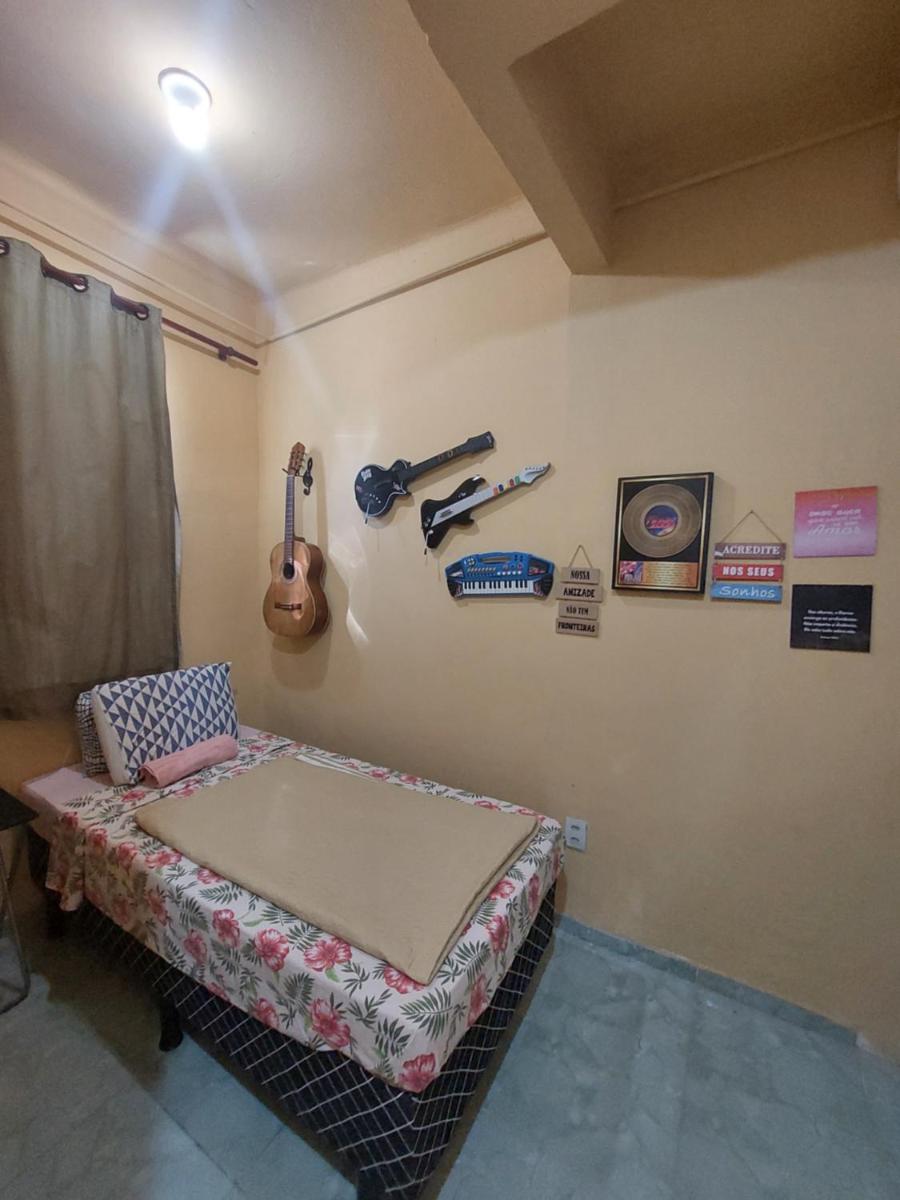 Pousada Cantinho da Família - Housity