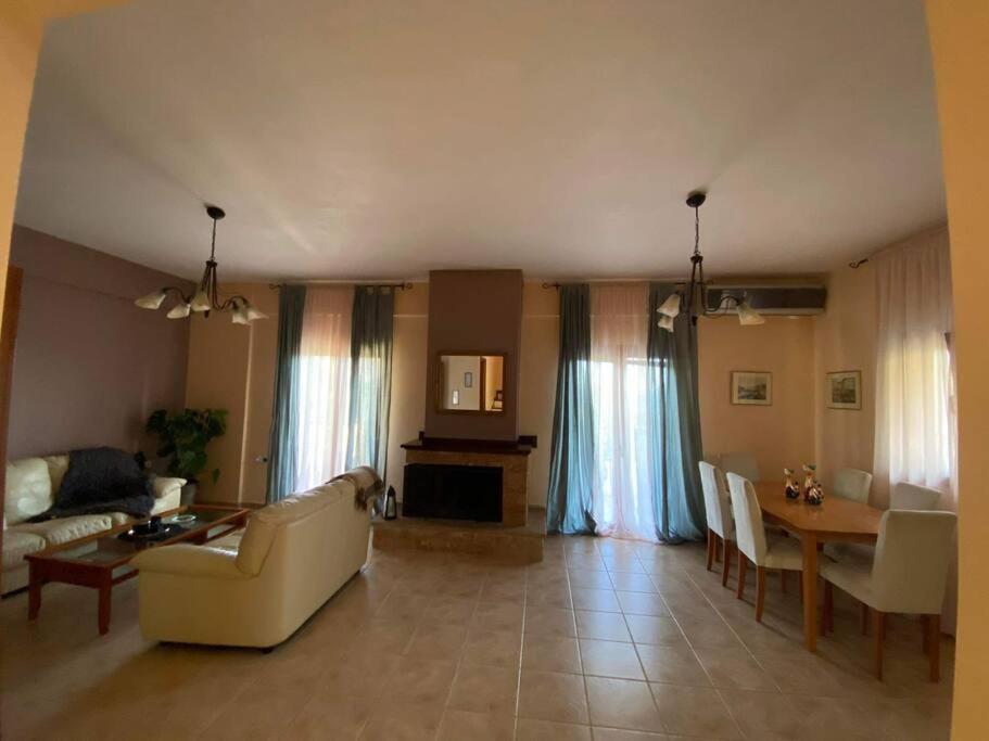 Helen’s house - Housity