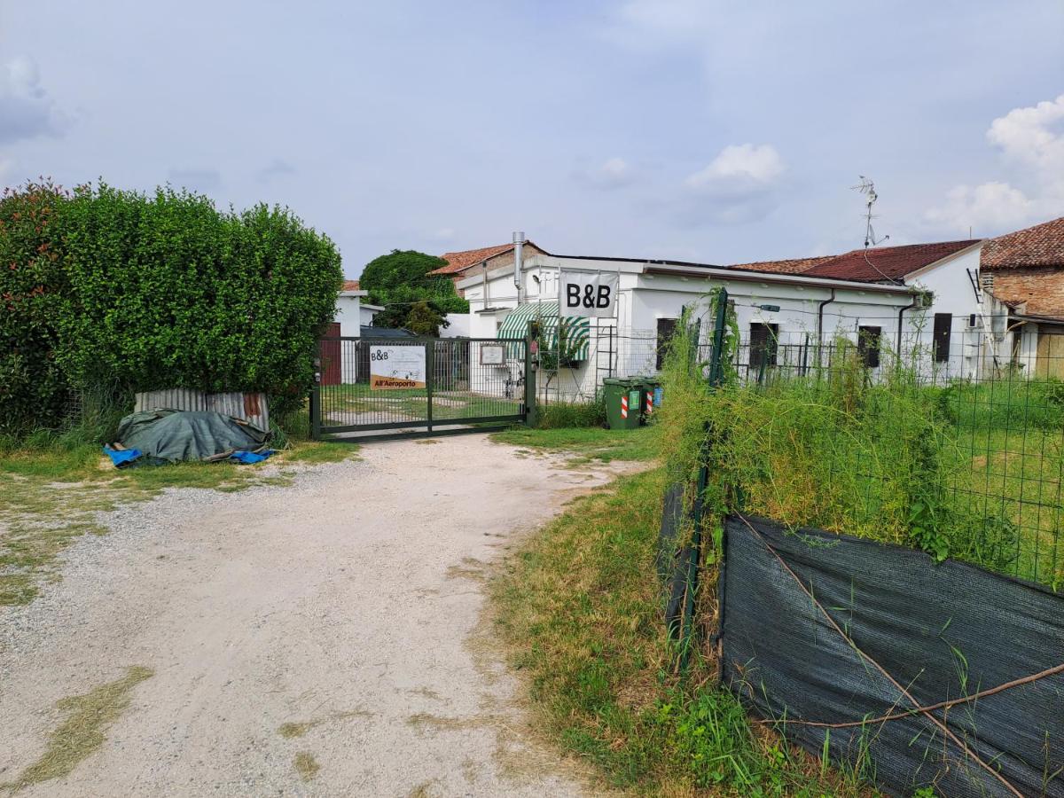 B&B All'Aeroporto - Housity