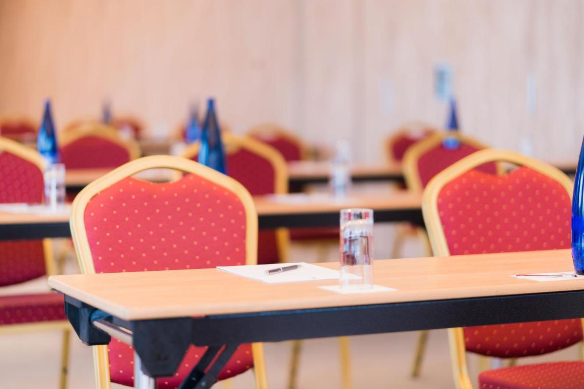 Zona business o sala de conferencias en Castillo Hotel Son Vida, a Luxury Collection Hotel, Mallorca
