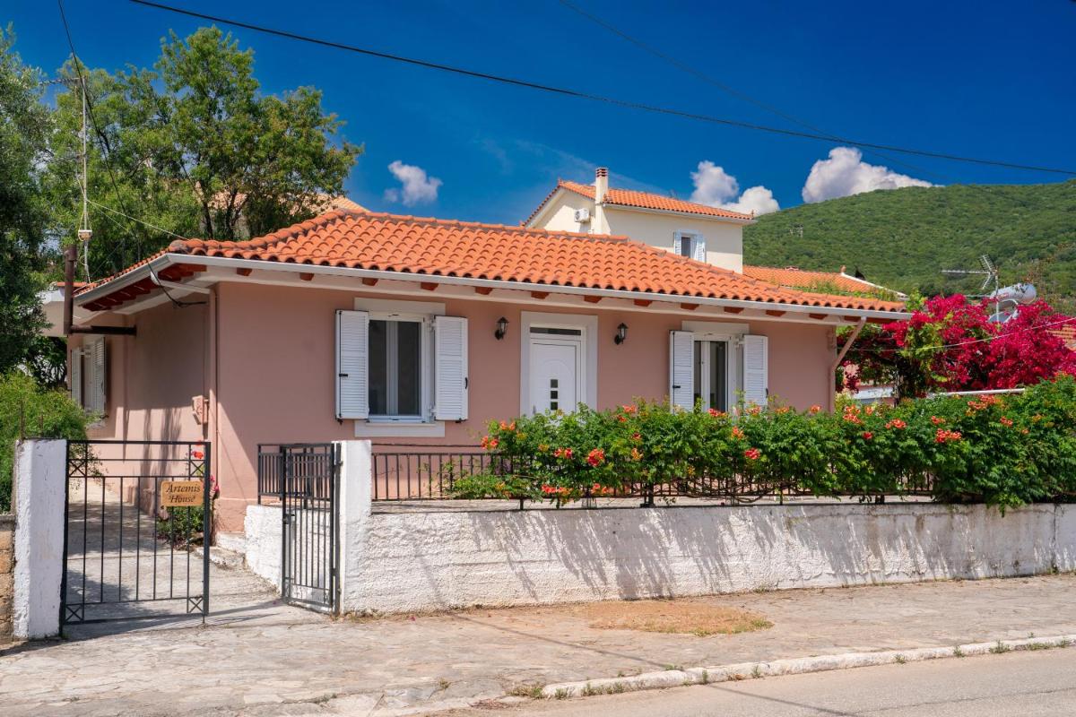 Artemis House - Housity