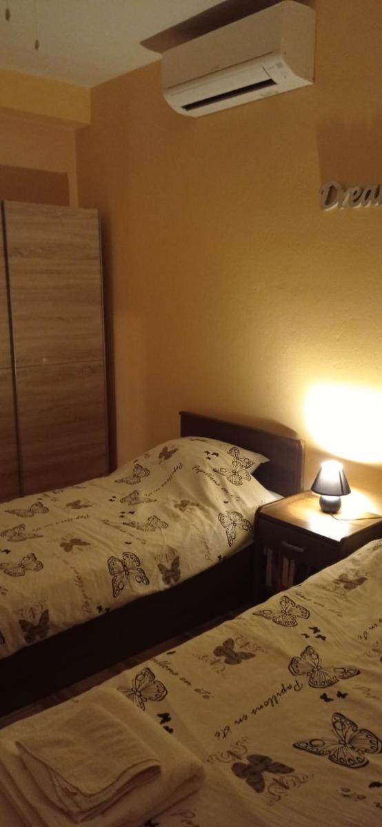 Apartments D & P - Housity