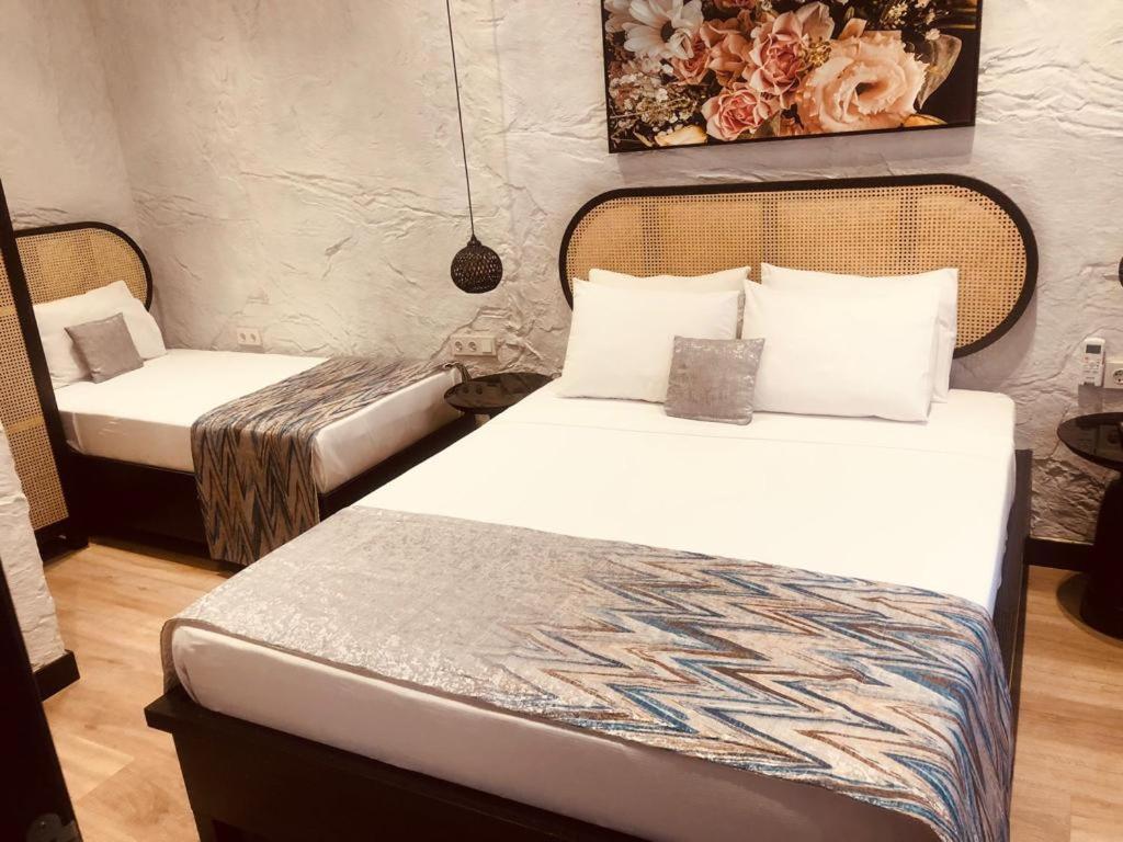 Otel Gülayvalık - Housity