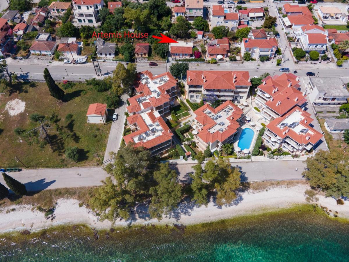 Artemis House - Housity