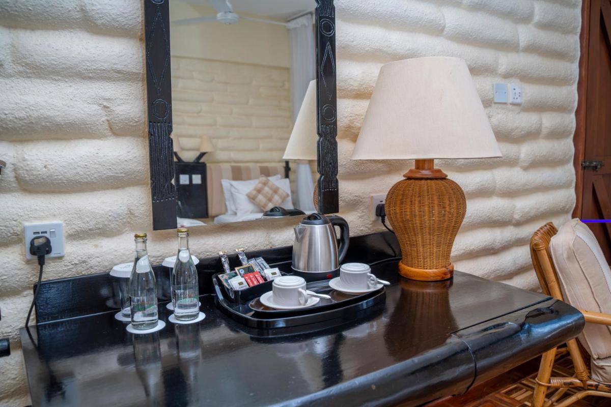 Taita Hills Safari Resort & Spa - Housity