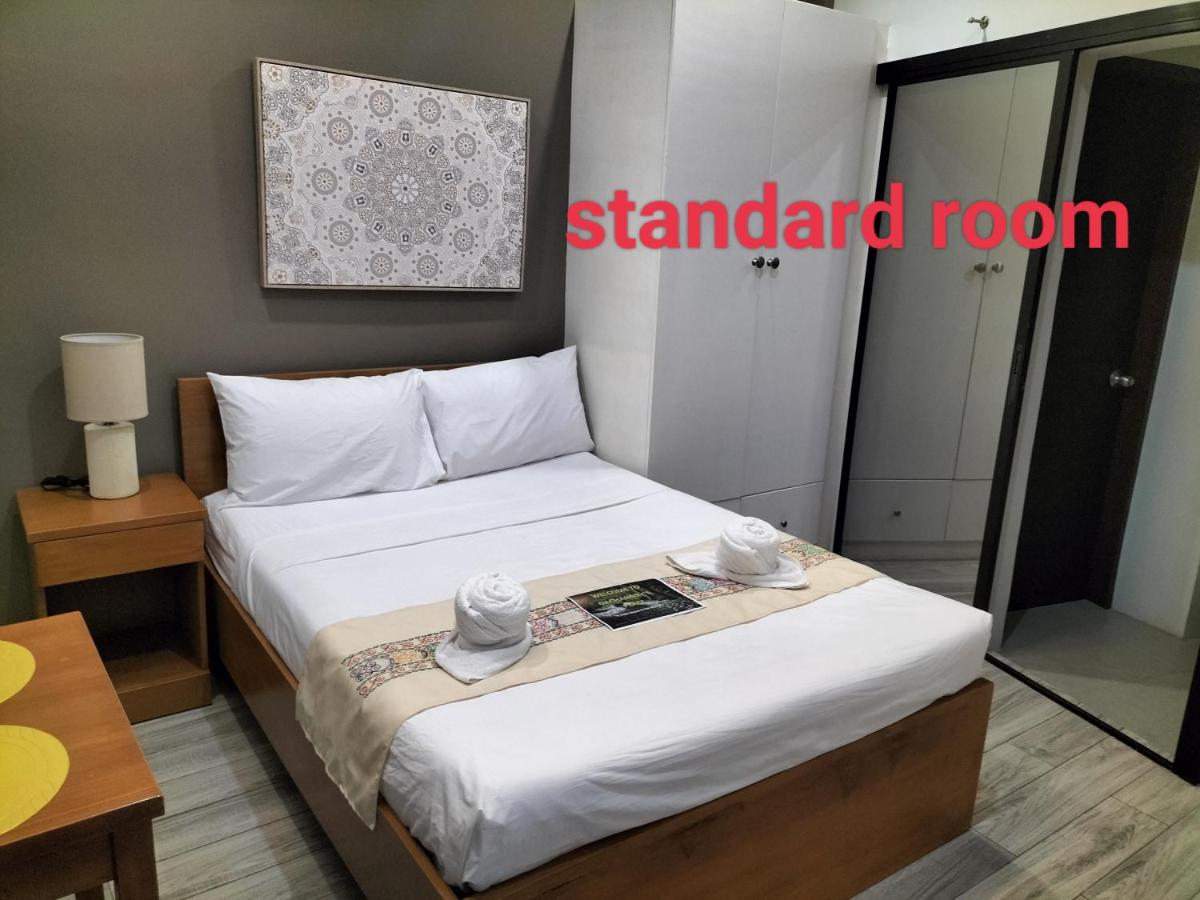 Dachannry's Place Hotel - Housity