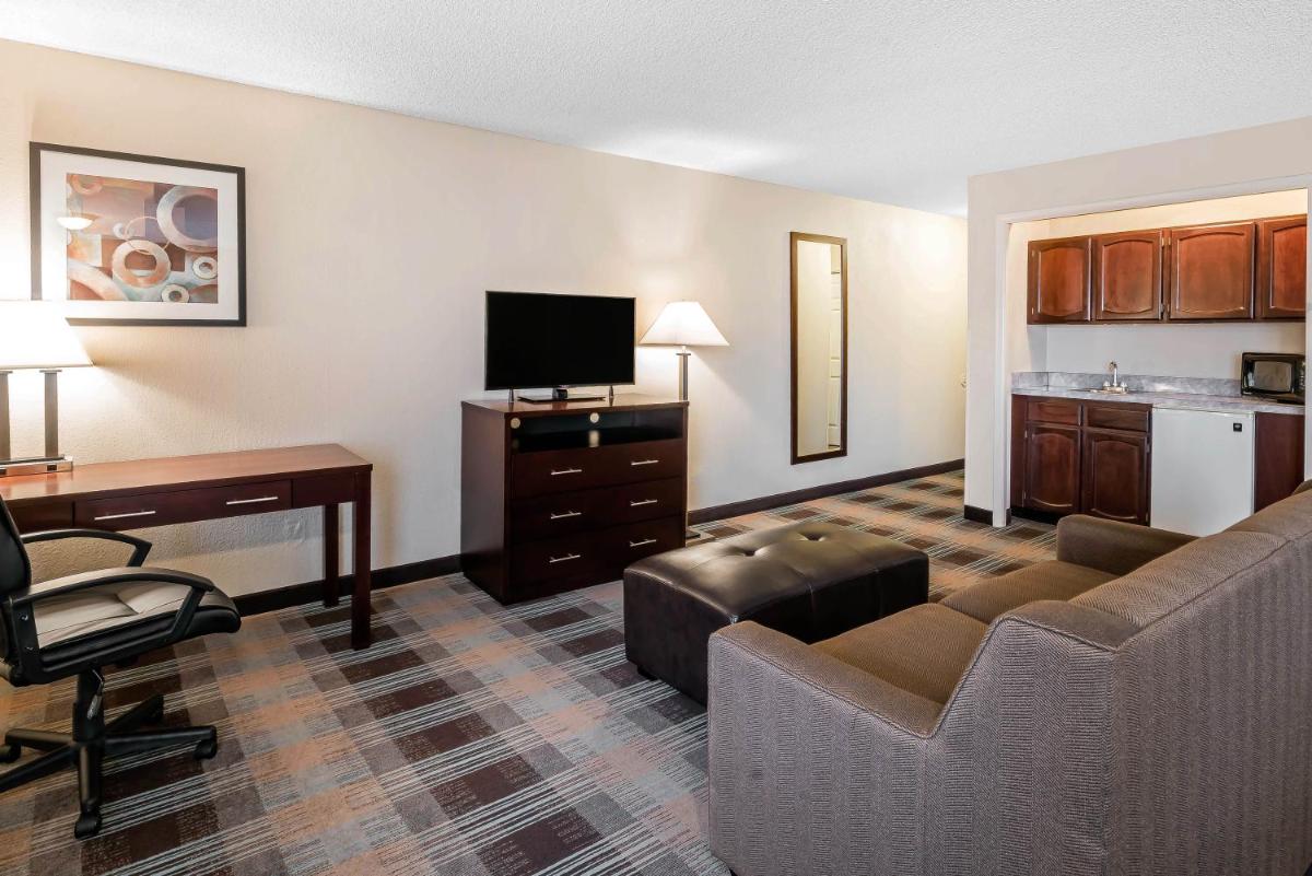 Oasis Inn Tacoma - Housity