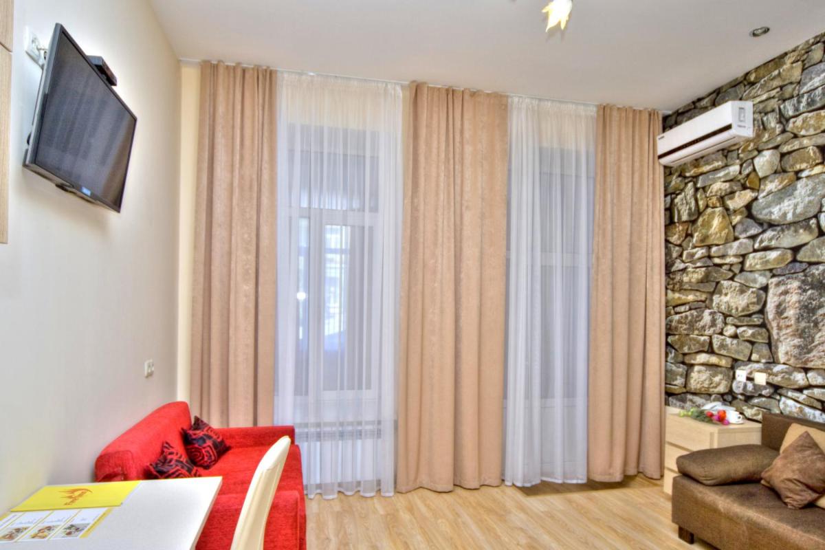Fire Inn - Hizvo