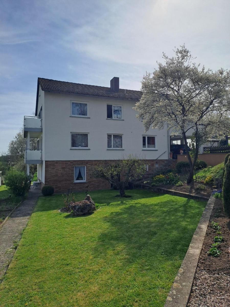 Ferienwohnung Am Schloss - Housity
