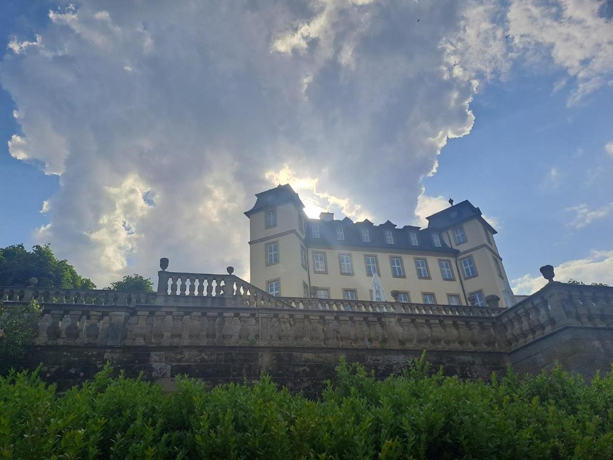 Ferienwohnung Am Schloss - Housity