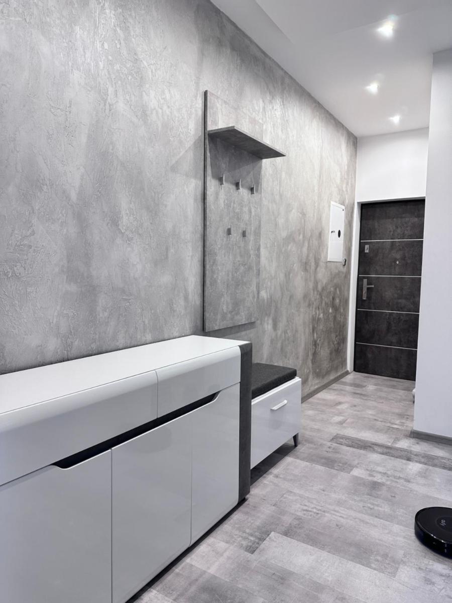 VIP Apartments - Housity