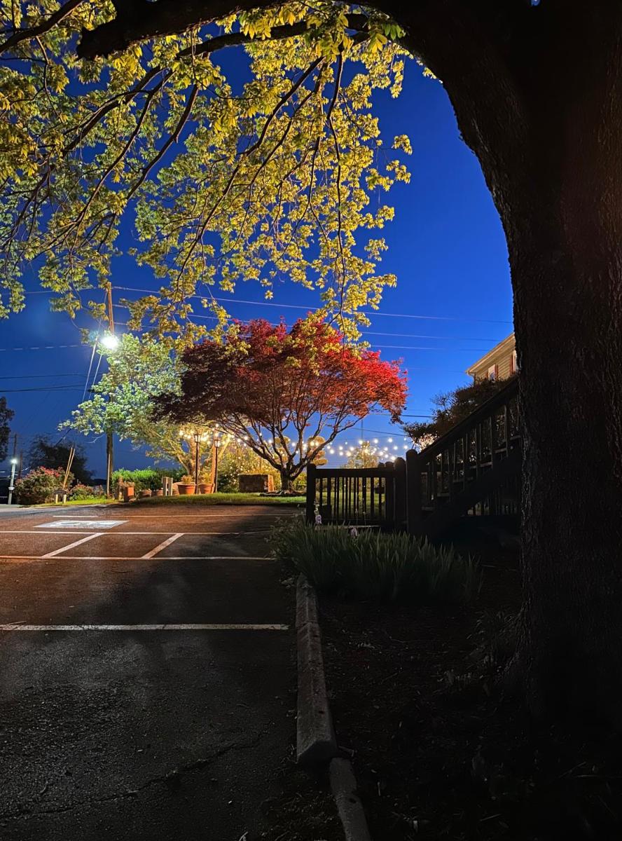 Woodbridge Inn & Tavern - Housity