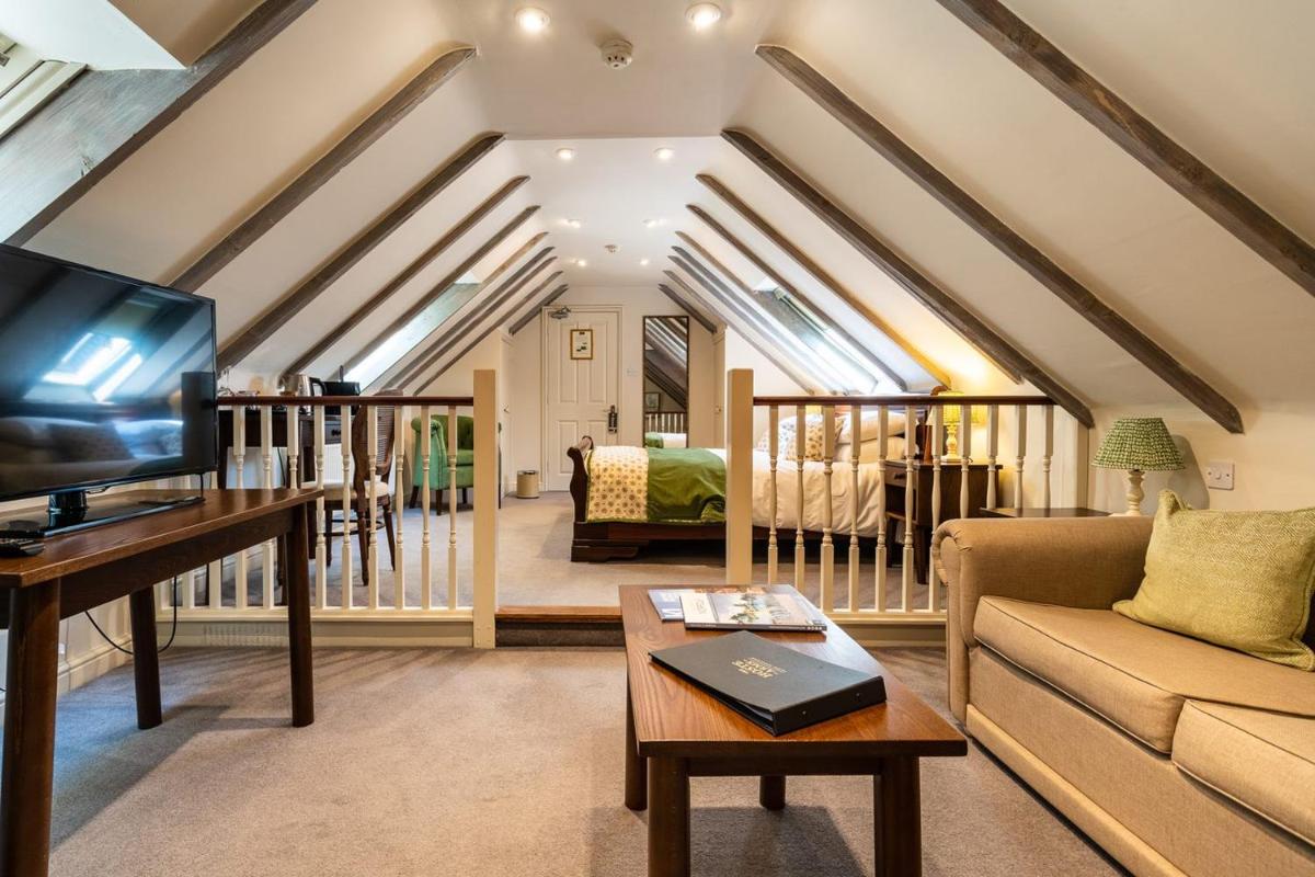 The Hoste and The Vine House Hotels - Housity