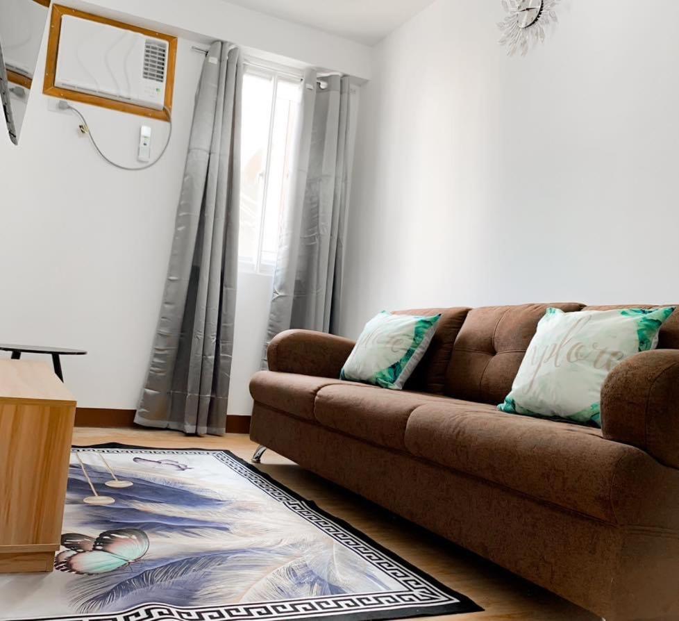 Suitetrails - Davao Condominium Arezzo Place by AAG