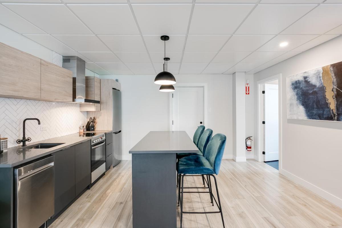 Complexe La Voûte by KASANIA Condo 202 - Housity