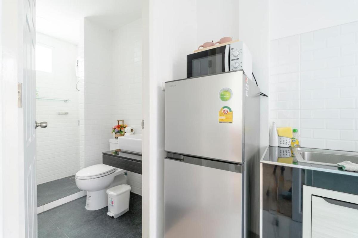 White House Apartment - Chalong - Housity